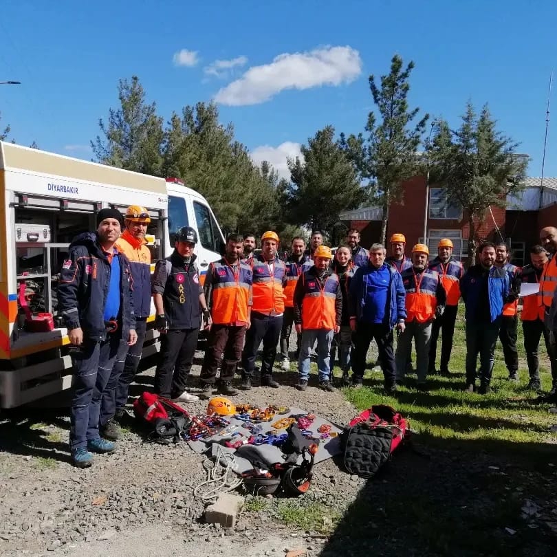 AKAD Derneği Yönetim Kurulu Genel Başkanı Kenan ÖZGÜVEN